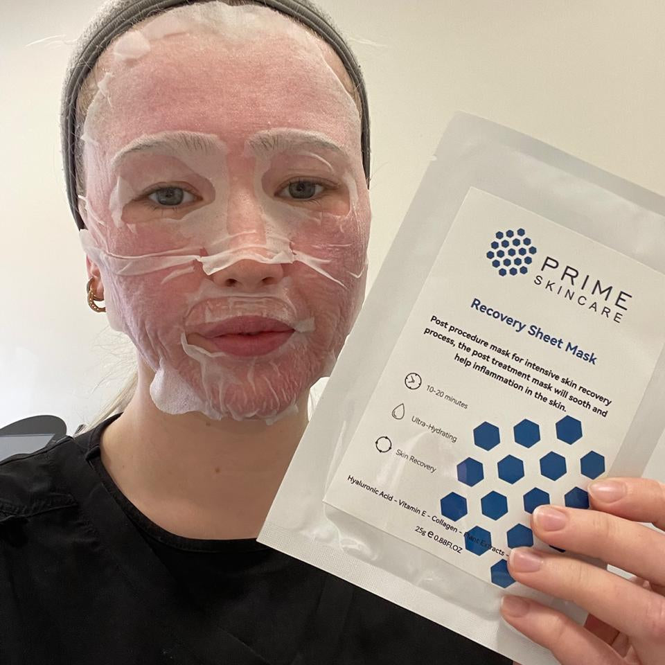 Customer using Recovery Sheet Mask for deep hydration